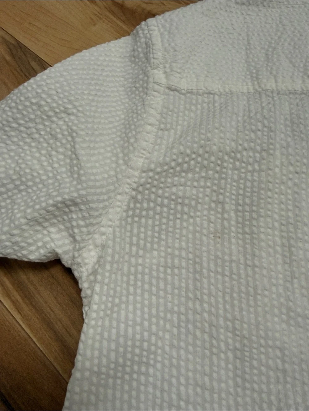 Men’s White Seersucker Short-Sleeve Shirt - Picture 5 of 6